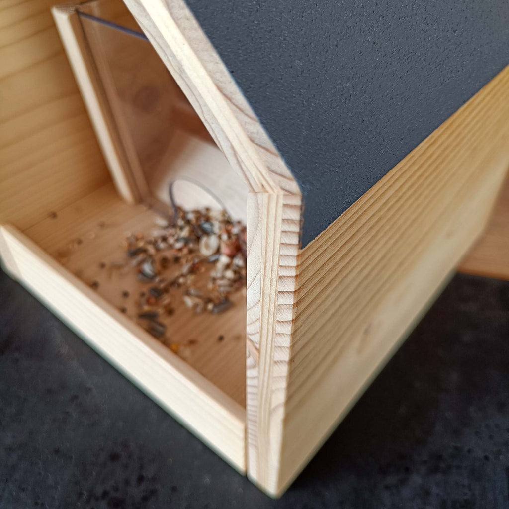 Modernes Vogelhaus
